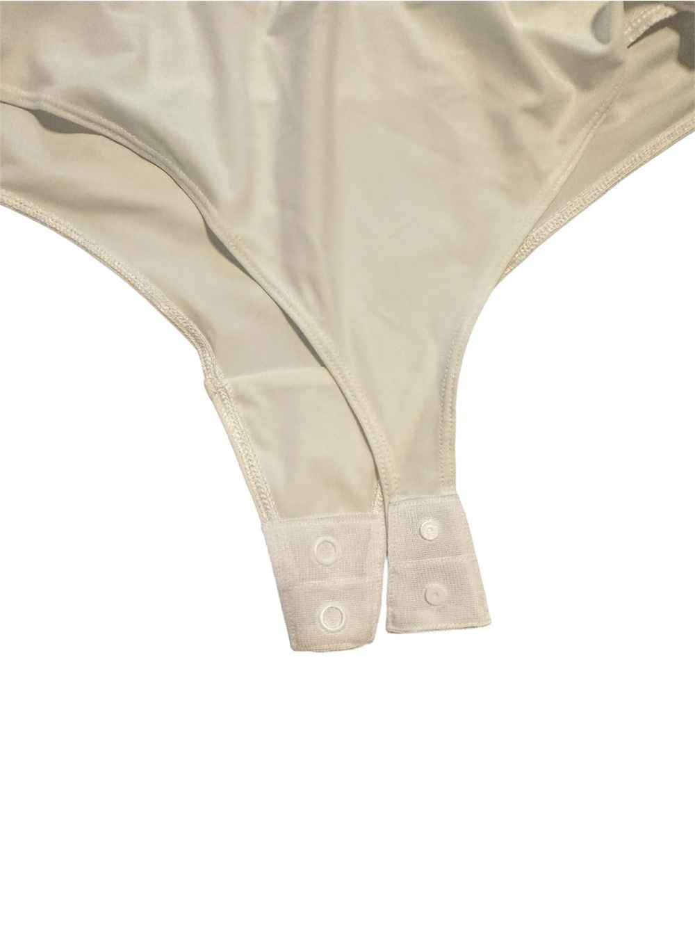 lululemonš Heavyweight Cotton T-Shirt Bodysuit - White Size Medium Like New - Picture 8 of 10